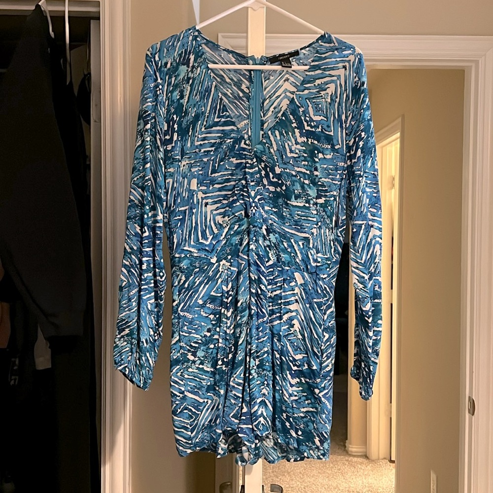 Romper size L. Like new. Only worn once